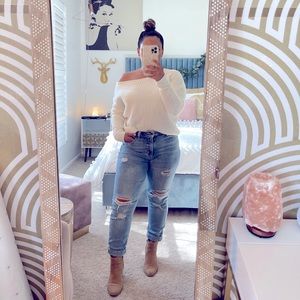 ✨ Distressed Forever 21 High Waist Boyfriend Jeans